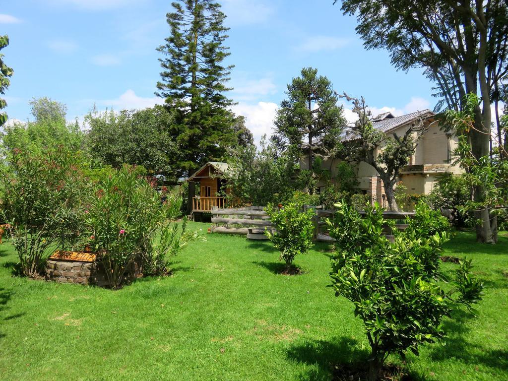 La Casa Del Tilo Acomodação com café da manhã Hacienda Santa Rosa Exterior foto